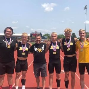 Meet your Posher, Ethan